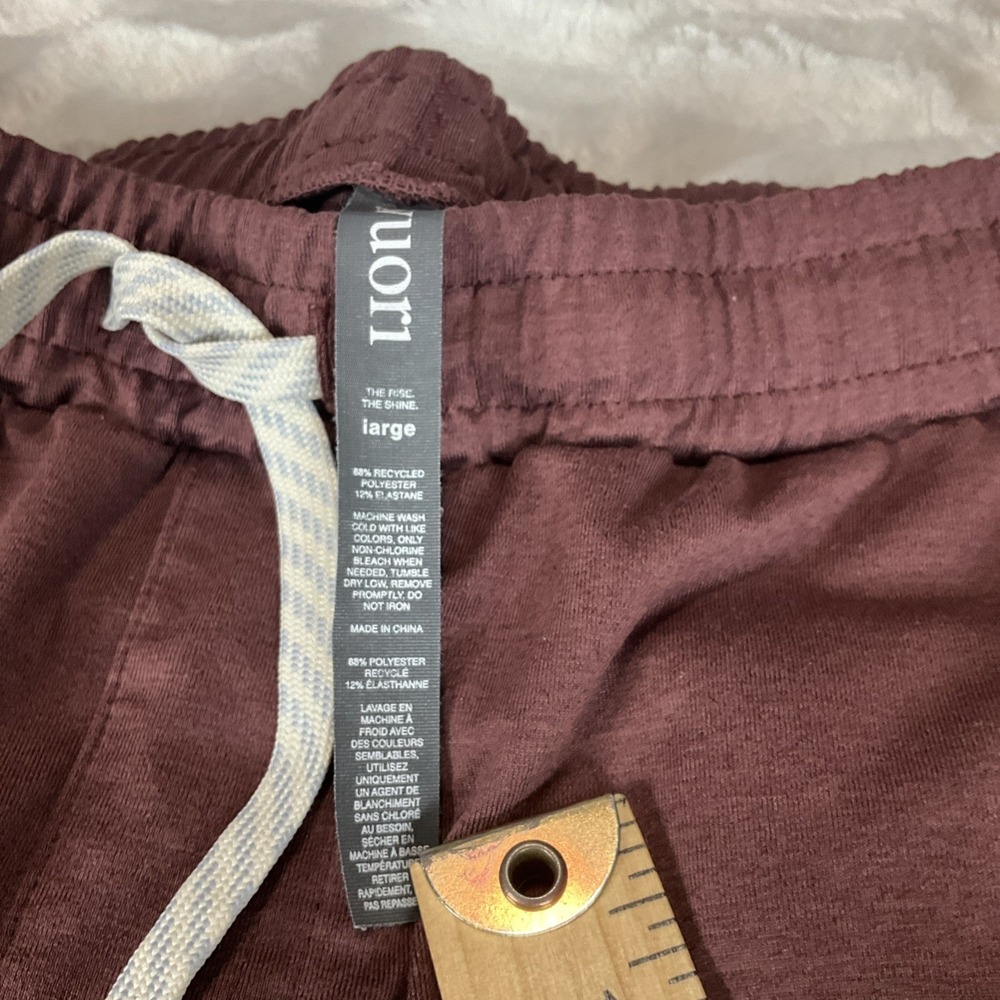 Vuori Men's Large Brown Tampered Leg Drawstring Joggers Athletic Comfortable Gym - Picture 7 of 11
